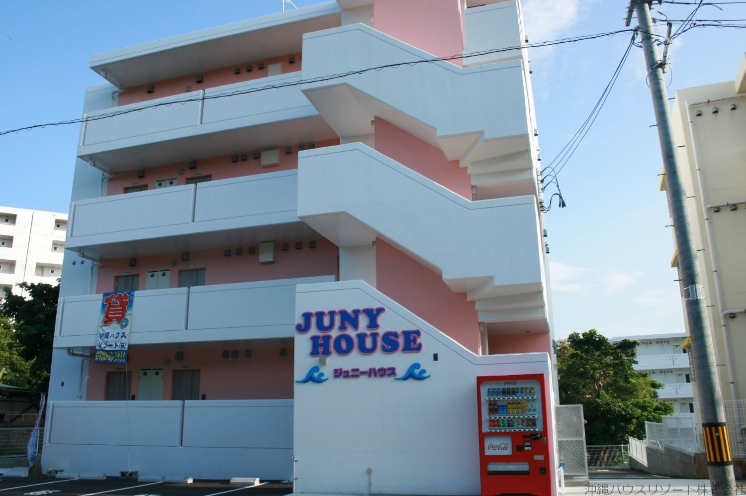 JUNY　HOUSE